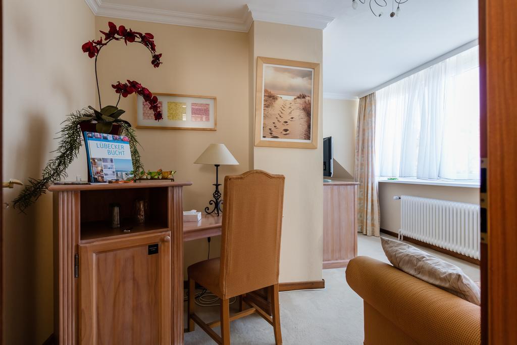 Hotel Landhaus Haffkrug Scharbeutz Luaran gambar
